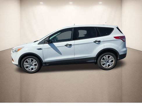 Used 2016 Ford Escape S image 12