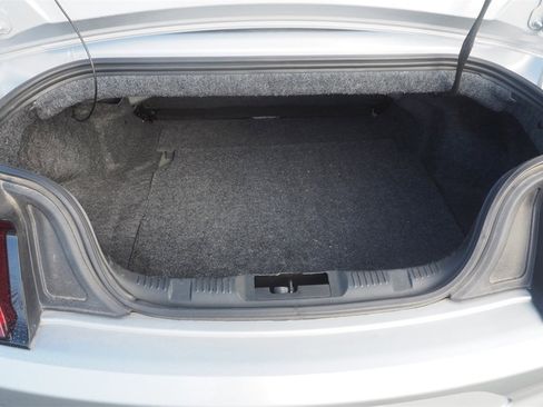 Used 2019 Ford Mustang GT Premium image 22