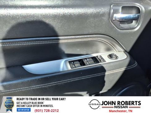 Used 2015 Jeep Compass Sport image 29