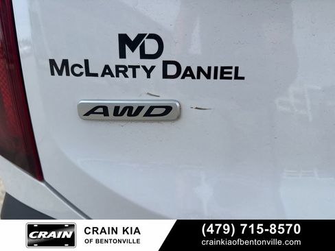 Used 2022 Kia Telluride LX AWD/4WD image 10