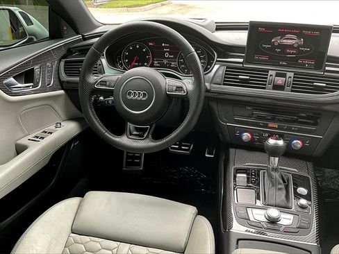 Used 2015 Audi RS 7 Prestige image 18