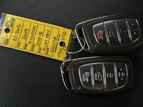 Used 2019 Hyundai Ioniq Hatchback 4D image 50