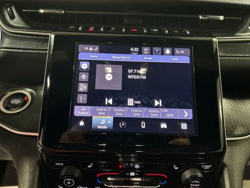 Used 2024 Jeep Grand Cherokee Altitude image 17