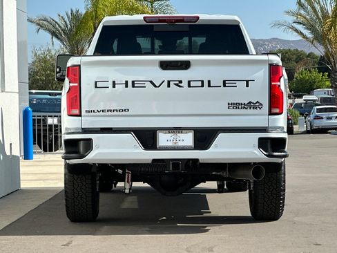 New 2026 Chevrolet Silverado 2500 High Country w/ High Country Premium Package AWD/4WD image 5