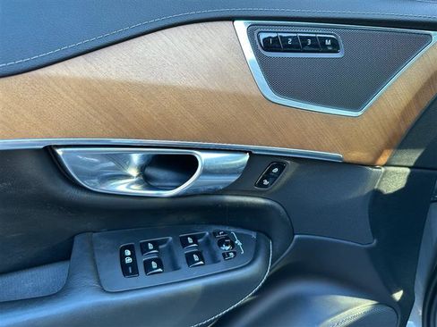 Used 2018 Volvo XC90 T6 Inscription w/ Convenience Package image 24