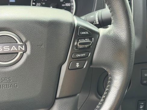 Used 2024 Nissan Frontier SV w/ SV Convenience Package RWD image 21