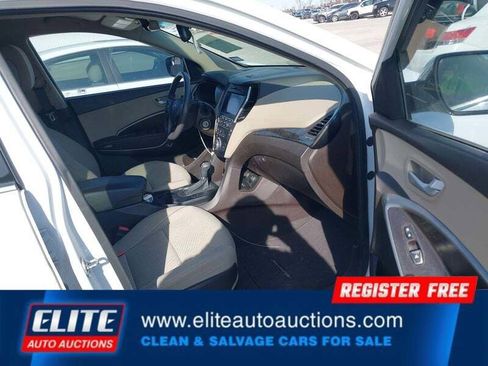 Used 2017 Hyundai Santa Fe Sport image 9