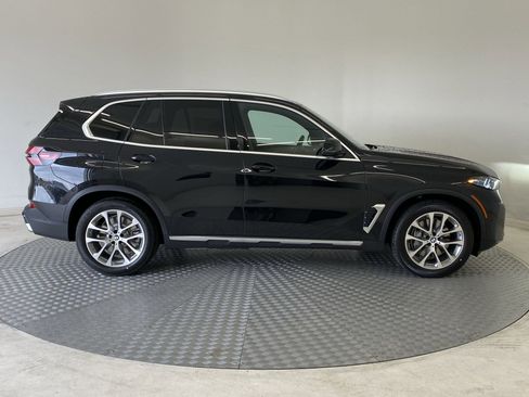 Used 2026 BMW X5 xDrive50e w/ Premium Package image 7