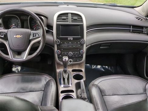 Used 2016 Chevrolet Malibu LTZ image 18