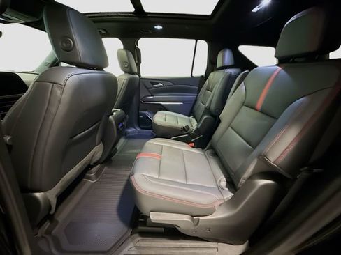 Certified 2024 Chevrolet Traverse RS w/ LPO, Floor Liner Package image 22