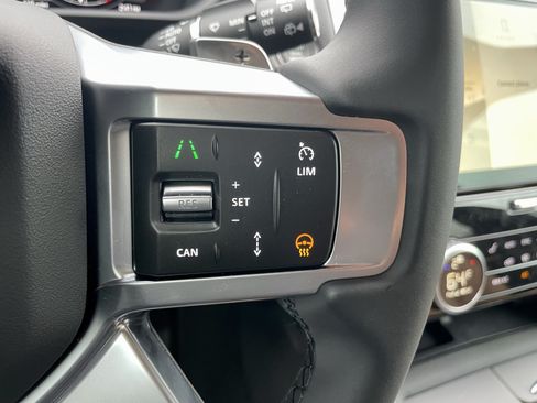 New 2026 Land Rover Discovery Dynamic SE AWD/4WD image 22