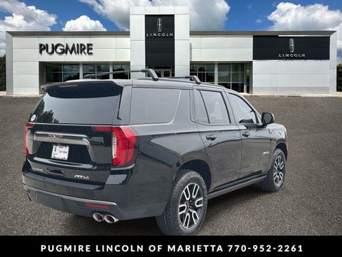 Used 2022 GMC Yukon AT4 w/ AT4 Premium Package AWD/4WD image 7