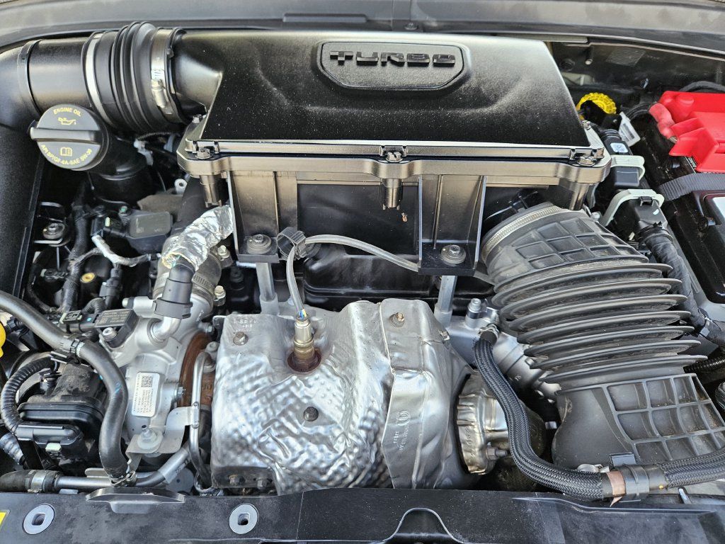 Used 2024 Dodge Hornet GT AWD/4WD image 30