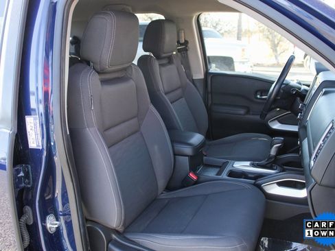 Used 2022 Nissan Frontier SV w/ Technology Package image 37