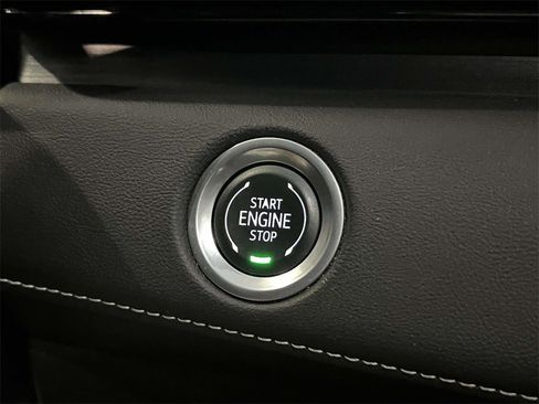 Certified 2024 Cadillac Escalade Premium Luxury image 29