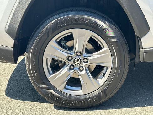 Used 2024 Toyota RAV4 XLE image 7