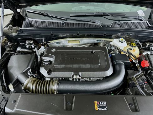 Used 2023 Buick Envision Essence FWD image 33