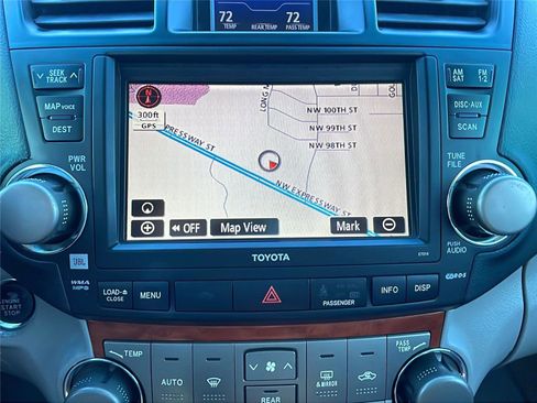 Used 2009 Toyota Highlander Limited image 27