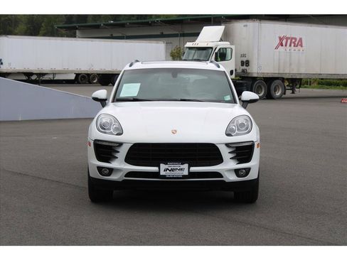 Used 2015 Porsche Macan S AWD/4WD image 5