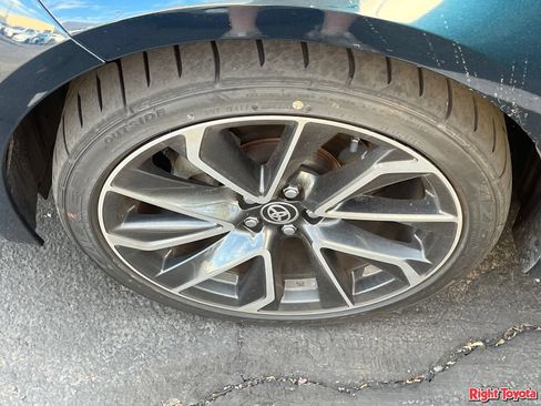 Used 2019 Toyota Corolla XSE FWD image 8