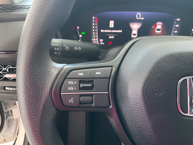 Certified 2025 Honda Accord SE image 15