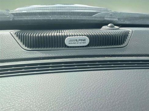 Used 2011 RAM 1500 Laramie AWD/4WD image 40