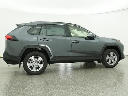 New 2025 Toyota RAV4 XLE image 26