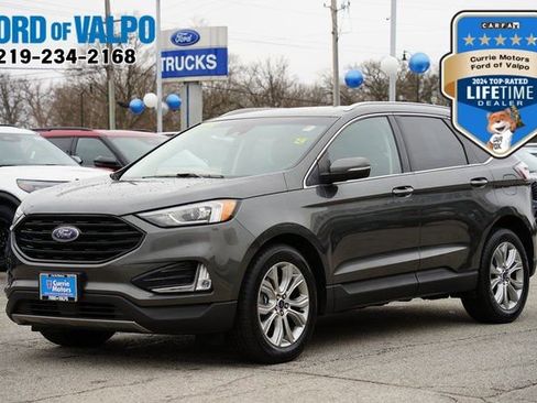 Certified 2019 Ford Edge Titanium w/ Cold Weather Package image 3
