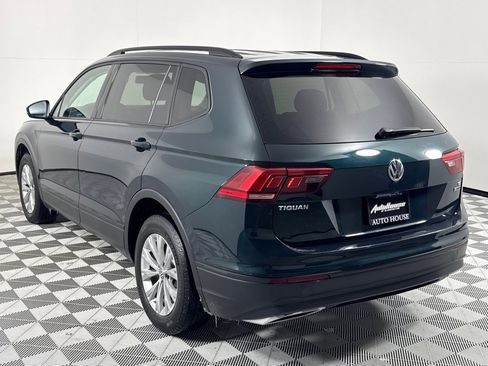 Used 2018 Volkswagen Tiguan S image 6