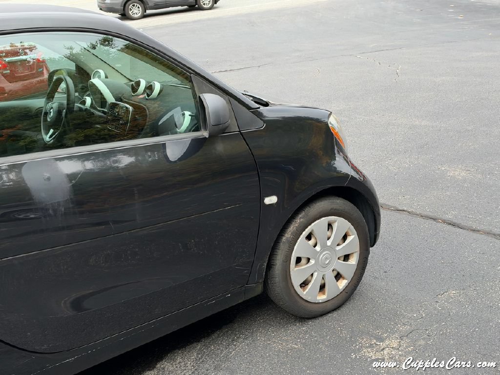 Used 2016 smart fortwo Coupe RWD image 23
