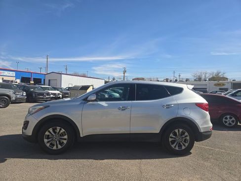 Used 2016 Hyundai Santa Fe Sport image 5