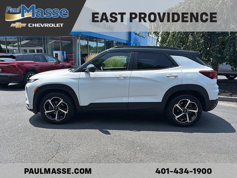 Certified 2023 Chevrolet TrailBlazer RS w/ Sun and Liftgate Package FWD image 4