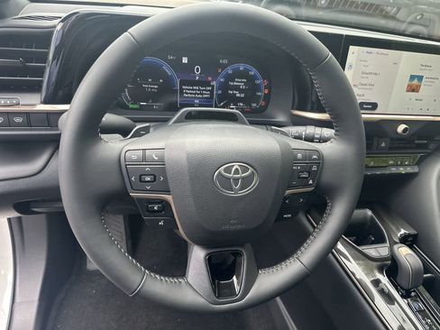 New 2026 Toyota Crown Signia AWD/4WD image 36