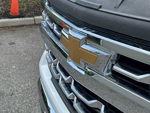 Used 2023 Chevrolet Silverado 1500 LTZ w/ LTZ Convenience Package II AWD/4WD image 10