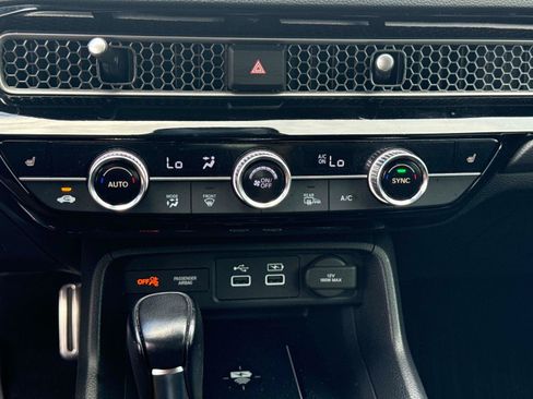 Certified 2023 Honda Civic Sport Touring image 24