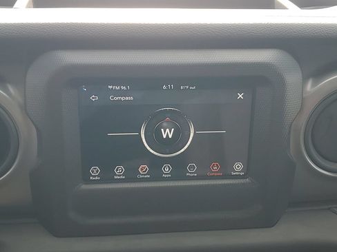 Used 2023 Jeep Wrangler Sport AWD/4WD image 19
