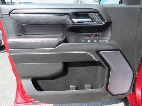 Certified 2022 GMC Sierra 1500 AT4X image 11