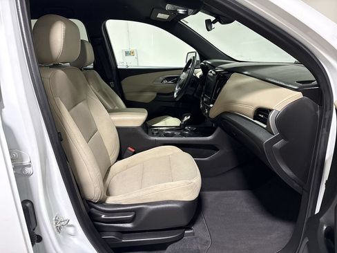 Used 2023 Chevrolet Traverse LT w/ LPO, Cargo Package AWD/4WD image 21