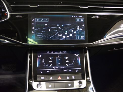 Used 2022 Audi Q7 Premium w/ Convenience Package image 29