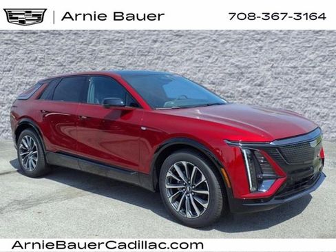 New 2025 Cadillac Lyriq Sport image 1