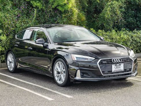 Used 2023 Audi A5 2.0T Premium image 3