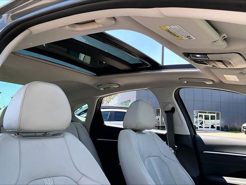 Used 2021 Hyundai Sonata Limited image 14