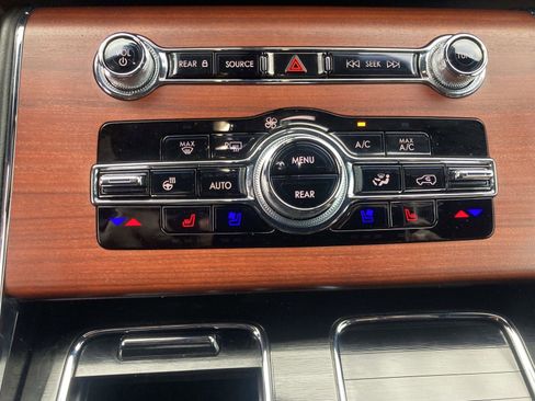 Certified 2023 Lincoln Aviator Reserve w/ Equipment Group 201A image 27