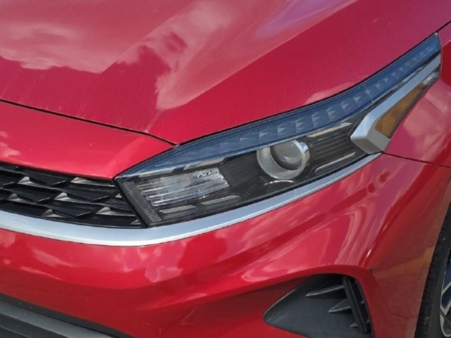 Used 2024 Kia Forte LXS FWD image 12