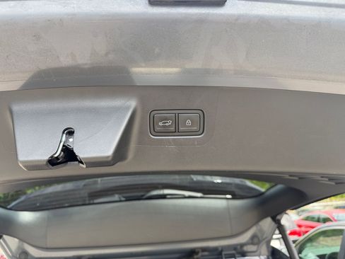 Used 2025 Hyundai Santa Fe SEL image 23