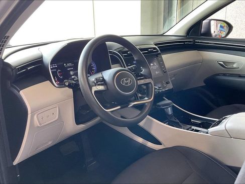 Used 2024 Hyundai Tucson SEL FWD image 4