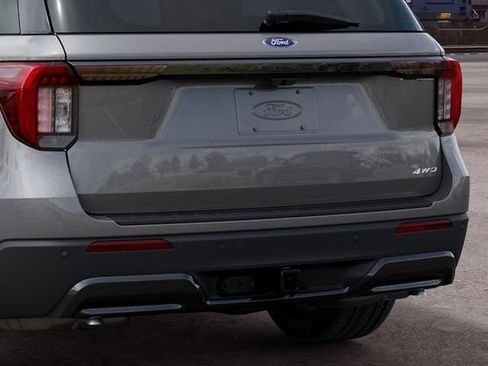 New 2027 Ford Explorer ST-Line AWD/4WD image 22