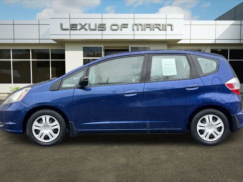 Used 2011 Honda Fit image 2