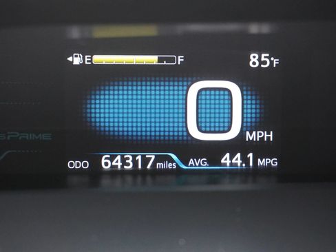 Used 2017 Toyota Prius Prime Plus FWD image 17