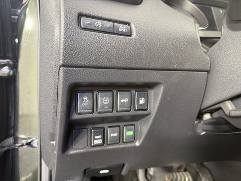 Used 2020 Nissan Rogue SV AWD/4WD image 20